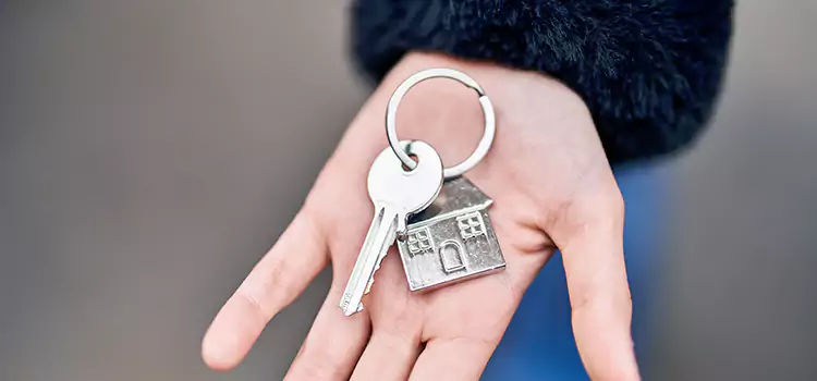 Trusted Broken Key Extraction Seguin