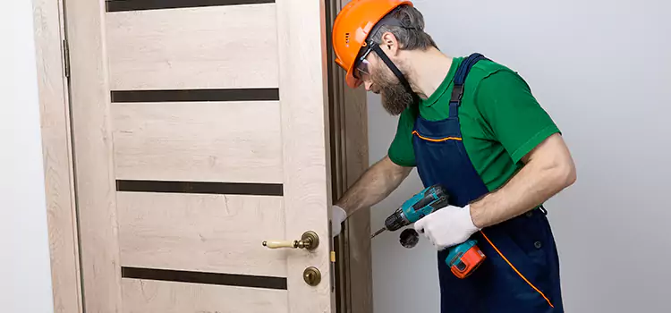 Replace Internal Door Handle with Lock Seguin